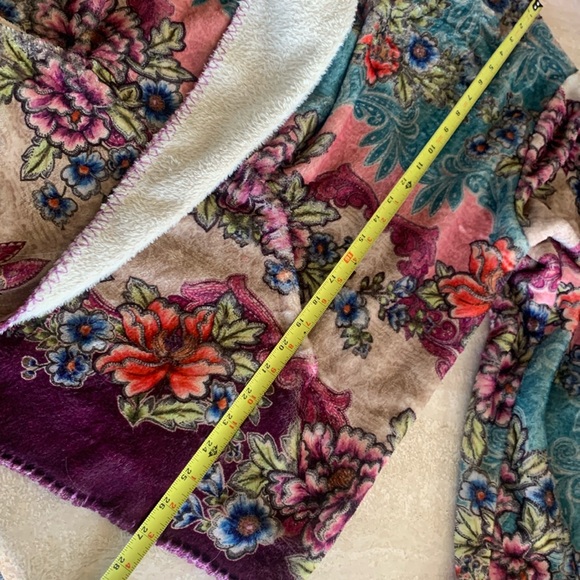 JOHNNY WAS Biya Sherpa Hoodie, colorful floral; cream turquoise purple. L - Picture 15 of 17